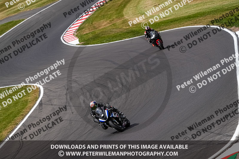 donington no limits trackday;donington park photographs;donington trackday photographs;no limits trackdays;peter wileman photography;trackday digital images;trackday photos